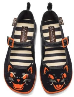 Chocolaticas Black Cat