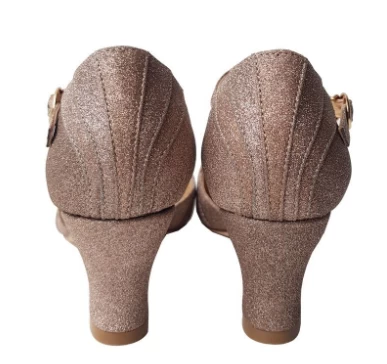 Charlie Stone Luxe Manhattan Gold 4 Charlie Stone Luxe Manhattan Gold - Image 4